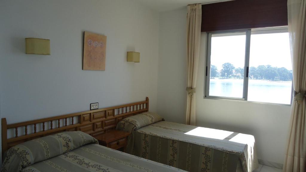Hostal Miramar О Грове Стая снимка